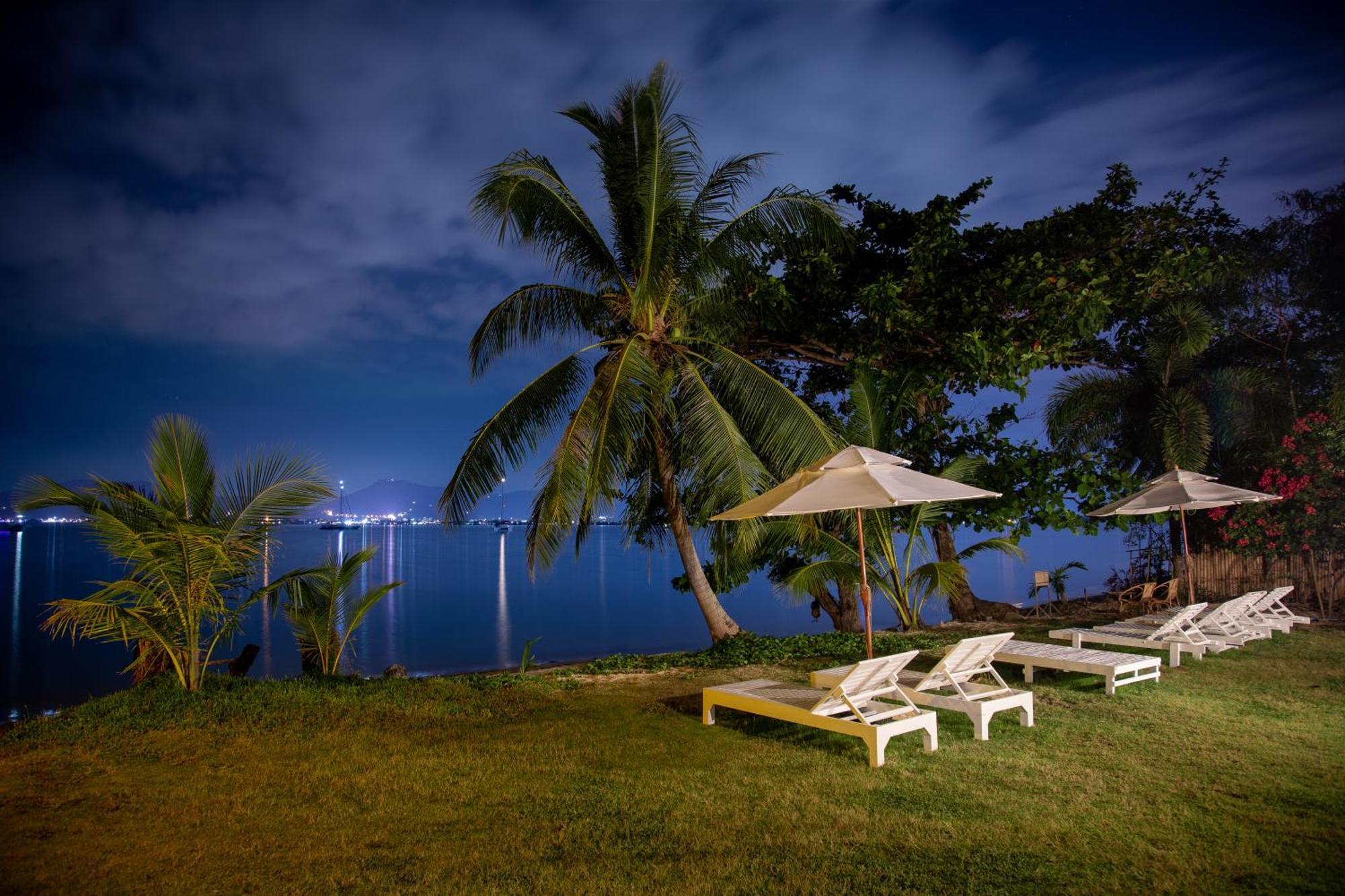 Soul Villas - Beachfront Private Pool Villas, Phuket Nature Retreat Panwa Beach Екстериор снимка