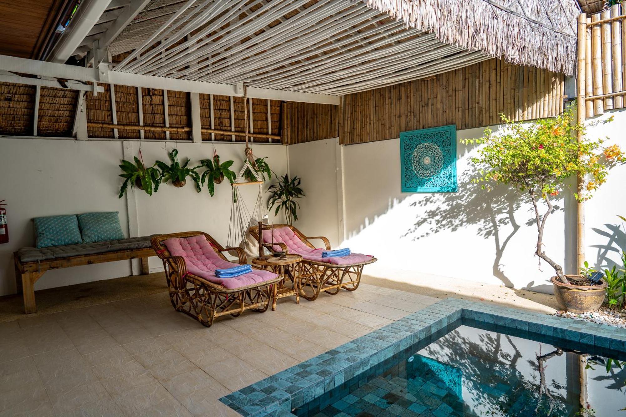 Soul Villas - Beachfront Private Pool Villas, Phuket Nature Retreat Panwa Beach Екстериор снимка